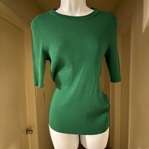 Banana Republic Green Ribbed Knit 3/4 Sleeve Top - NWT - Size M